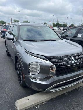 Mercury Gray Metallic 2023 Mitsubishi Outlander PHEV SEL