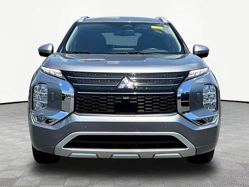 Mercury Gray Metallic 2023 Mitsubishi Outlander PHEV SEL