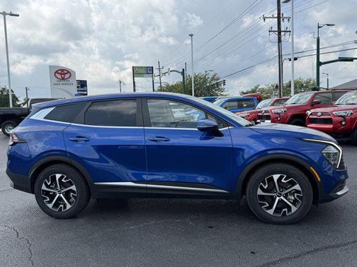2024 Kia Sportage EX