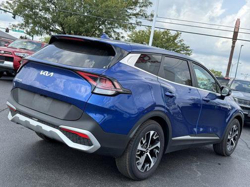 2024 Kia Sportage EX