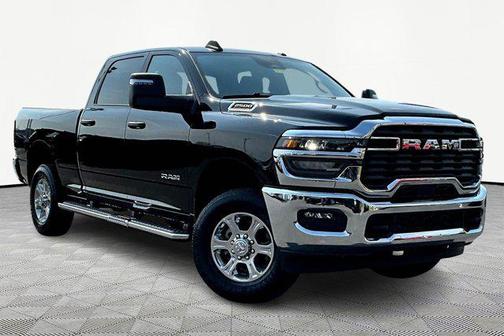 2025 RAM 2500 Big Horn Crew Cab 4x4 6'4' Box