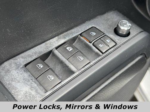 2017 Toyota Tacoma SR