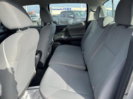 2017 Toyota Tacoma SR