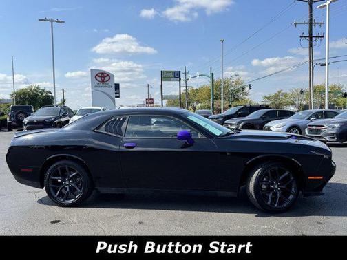 2023 Dodge Challenger SXT
