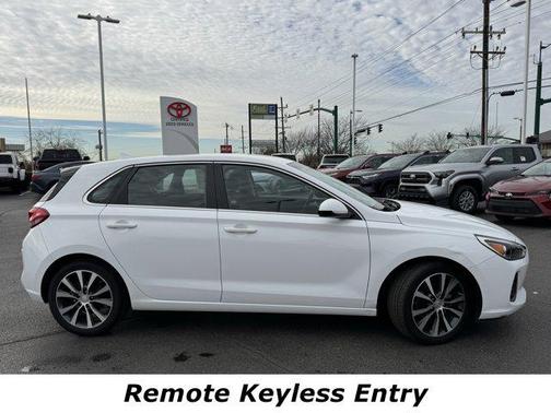 2018 Hyundai Elantra GT Base