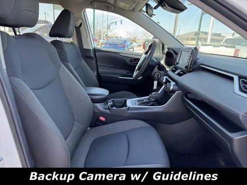 2021 Toyota RAV4 Hybrid SE