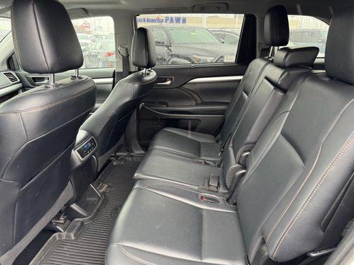 2019 Toyota Highlander Hybrid XLE