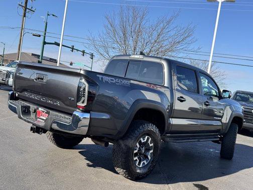 2018 Toyota Tacoma SR