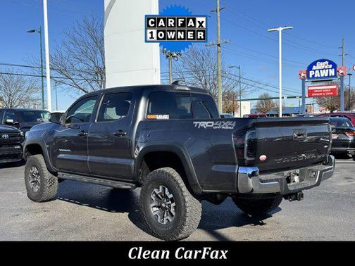 2018 Toyota Tacoma SR