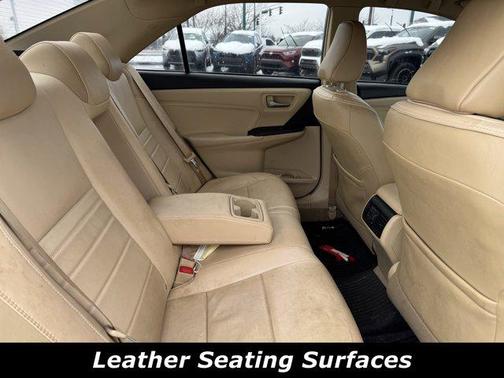 2017 Toyota Camry Hybrid XLE