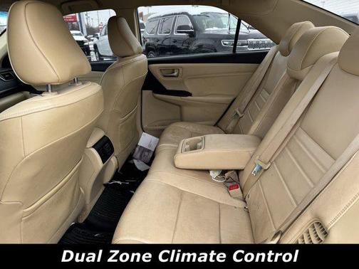 2017 Toyota Camry Hybrid XLE