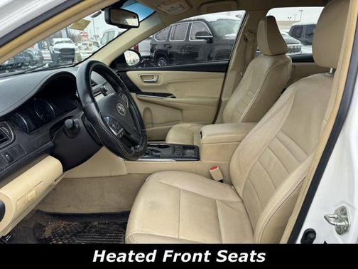 2017 Toyota Camry Hybrid XLE