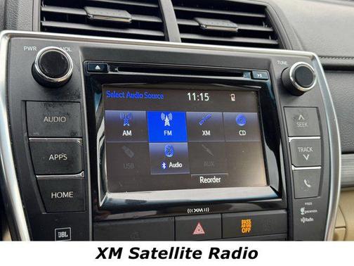 2017 Toyota Camry Hybrid XLE