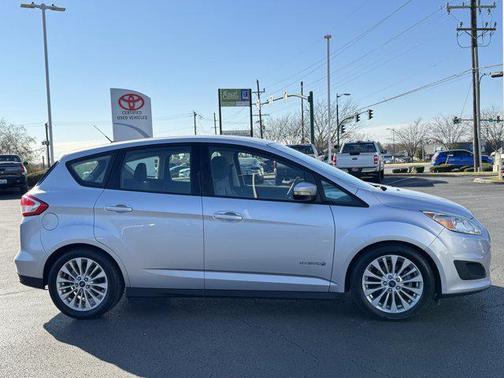 2017 Ford C-Max Hybrid SE