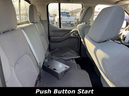 2021 Nissan Frontier SV