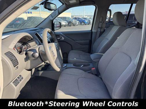 2021 Nissan Frontier SV