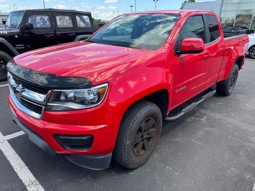 Red Hot 2015 Chevrolet Colorado WT
