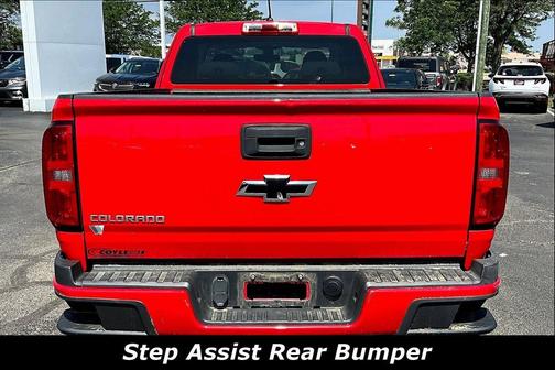 Red Hot 2015 Chevrolet Colorado WT