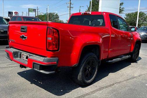 Red Hot 2015 Chevrolet Colorado WT