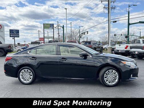 2015 Lexus ES 350 Crafted Line