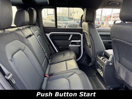 2023 Land Rover Defender 110 X-Dynamic SE