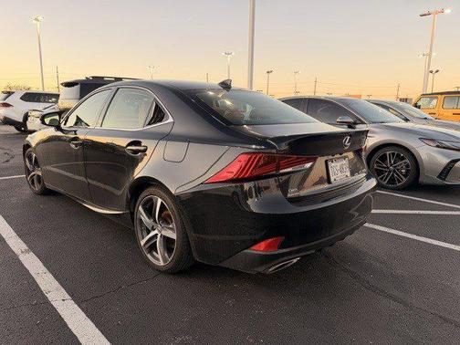 2018 Lexus IS 300 Base