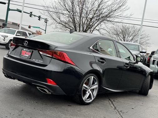 2018 Lexus IS 300 Base