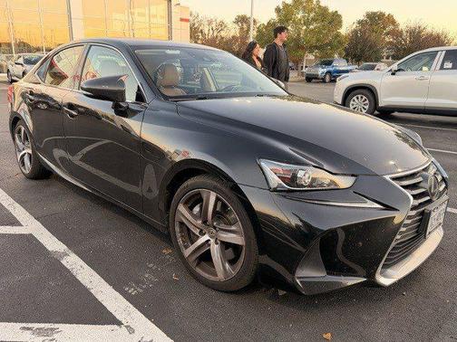 2018 Lexus IS 300 Base