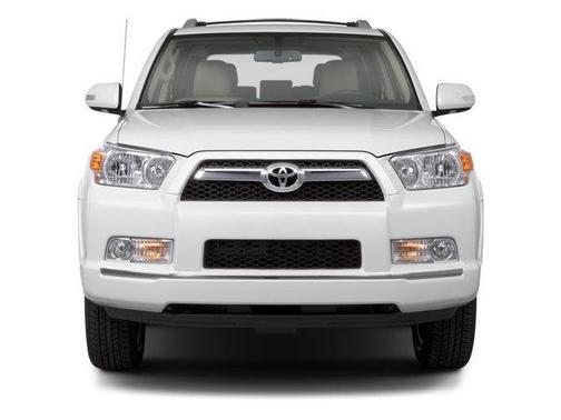 Classic Silver Metallic 2013 Toyota 4Runner SR5