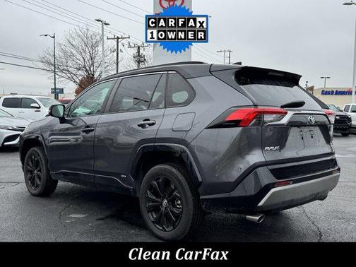 2023 Toyota RAV4 Hybrid SE