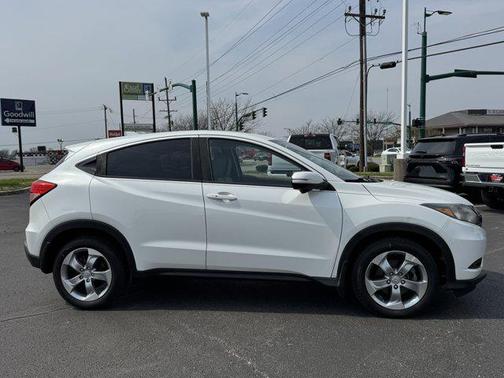 2017 Honda HR-V EX