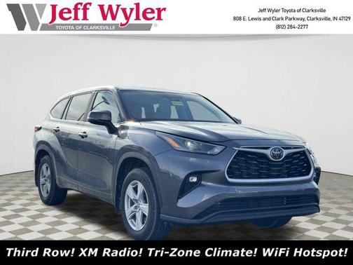 2024 Toyota Highlander LE