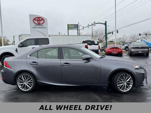 2016 Lexus IS 300 Base