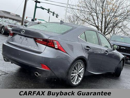 2016 Lexus IS 300 Base