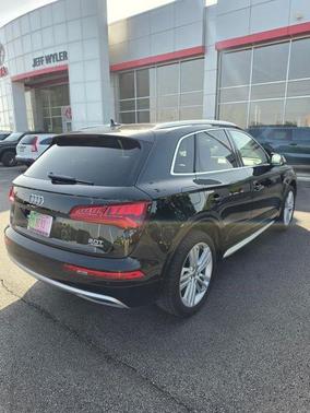 Black Metallic 2018 Audi Q5 2.0T Premium Plus