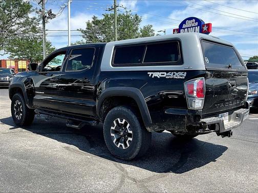 Black 2023 Toyota Tacoma TRD Sport