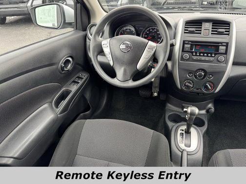2018 Nissan Versa 1.6 SV