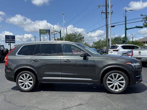 2018 Volvo XC90 T6 Inscription