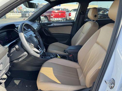 2024 Volkswagen Tiguan 2.0T SE R-Line Black 4MOTION