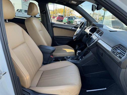2024 Volkswagen Tiguan 2.0T SE R-Line Black 4MOTION