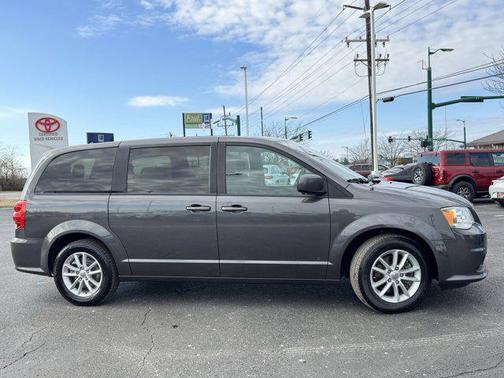 2020 Dodge Grand Caravan SE