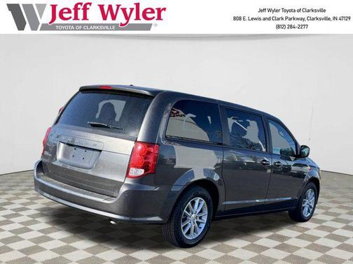 2020 Dodge Grand Caravan SE
