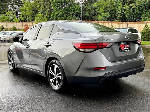 Gun Metallic 2022 Nissan Sentra SV