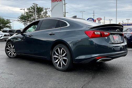 Shadow Gray Metallic 2021 Chevrolet Malibu FWD RS