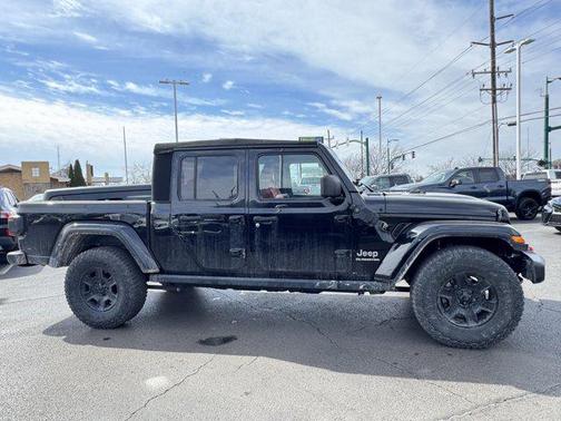 2020 Jeep Gladiator Overland