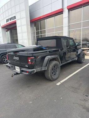 2020 Jeep Gladiator Overland