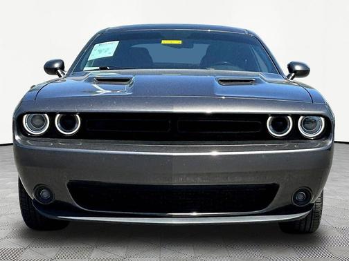 Granite Pearlcoat 2020 Dodge Challenger SXT
