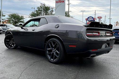 Granite Pearlcoat 2020 Dodge Challenger SXT
