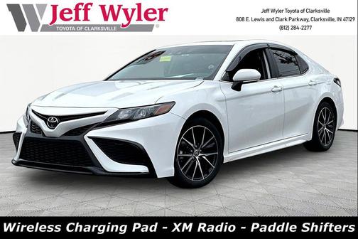 Ice Cap 2024 Toyota Camry SE