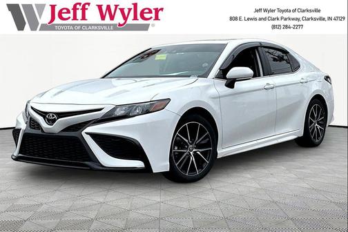 Ice Cap 2024 Toyota Camry SE